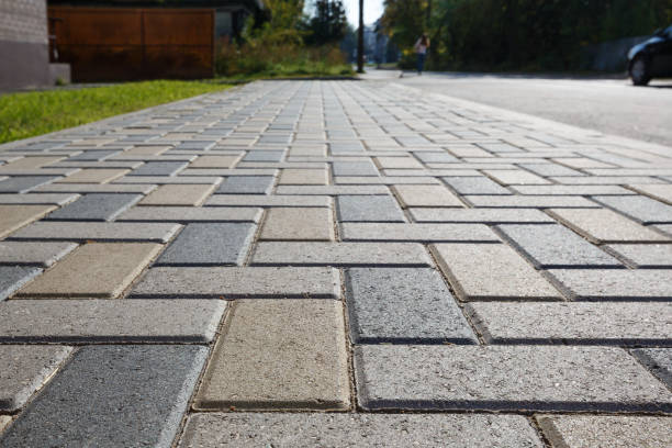 Best Driveway Borders and Edging Pavers in Valley View, OH